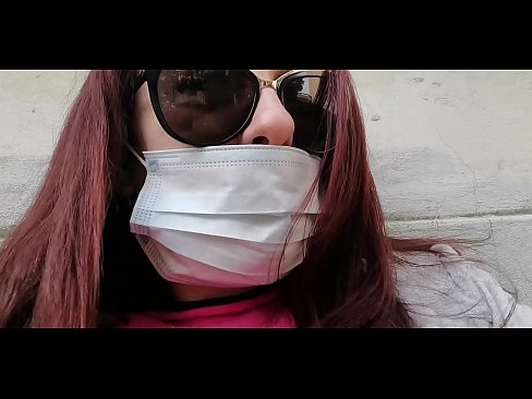 ❤️ Nicoletta se răzbună pe vecinul ei și face pipi în garajul lui (Special Covid19 Carantină italiană) ️  at ro.mailkassa.ru